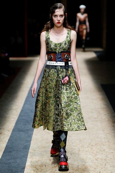 prada autunno inverno 2016|Sfilata Prada .